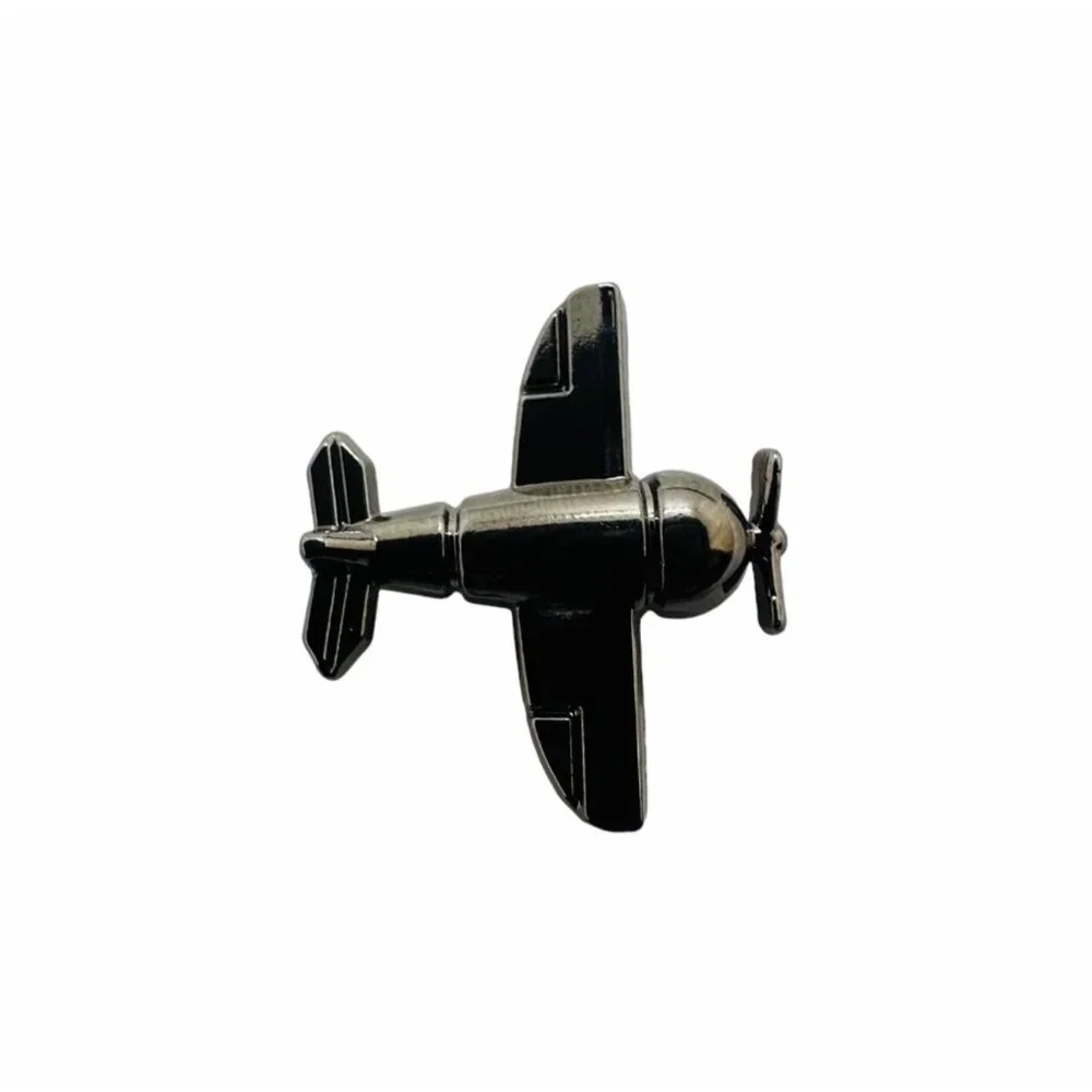 ☀️Vintage Aircraft Lapel Enamel Pin Metal Airplane Brooch Aviation Enthusiast☀️ - Picture 5 of 5